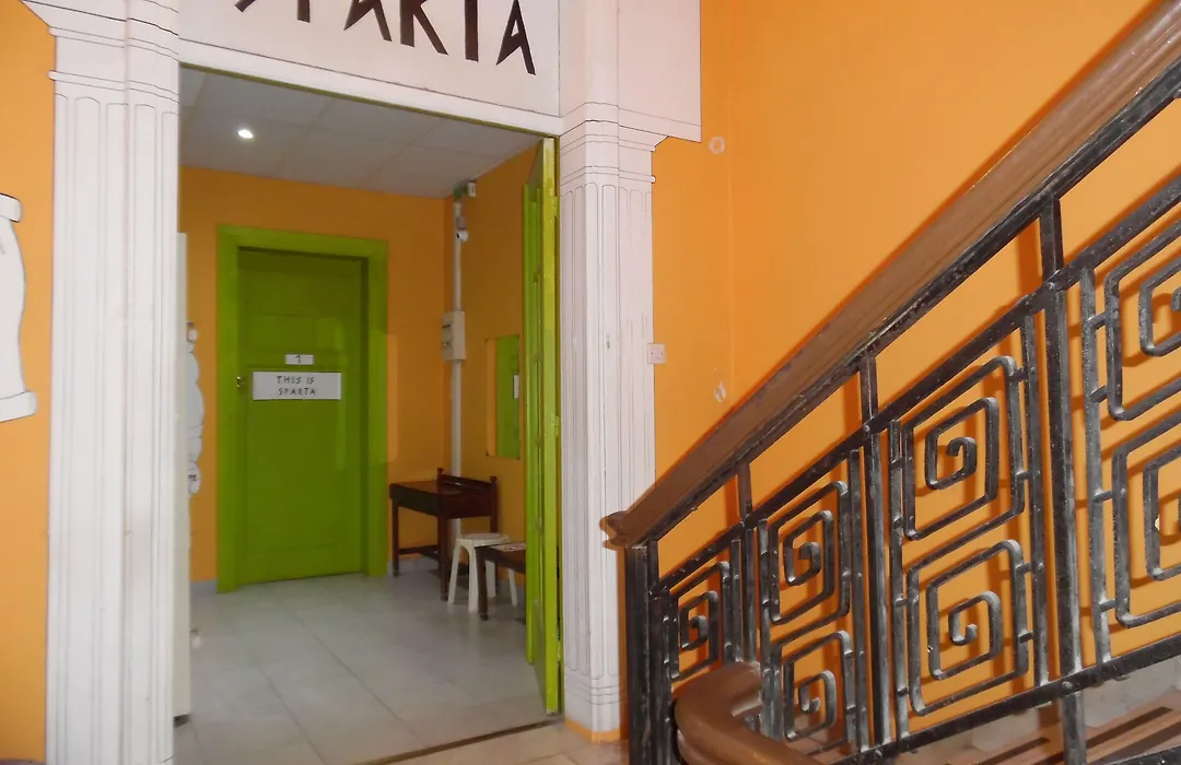 Zeus Hostel-1
