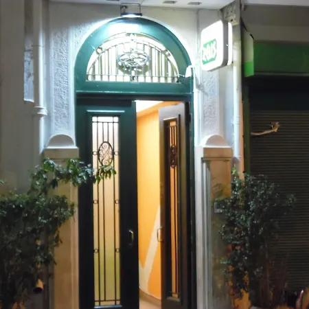 Zeus Hostel-2