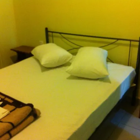 Zeus Hostel-3