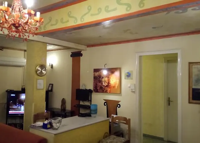 Athens House Hostel